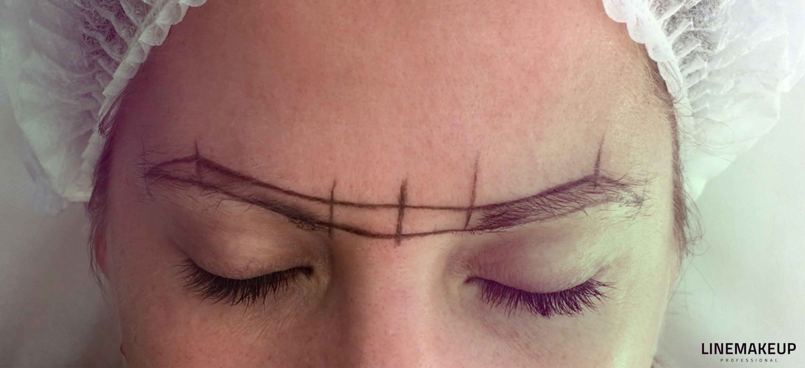 Formation-Microblading-Linemakeup-Julia-Mechenici-Rectangle