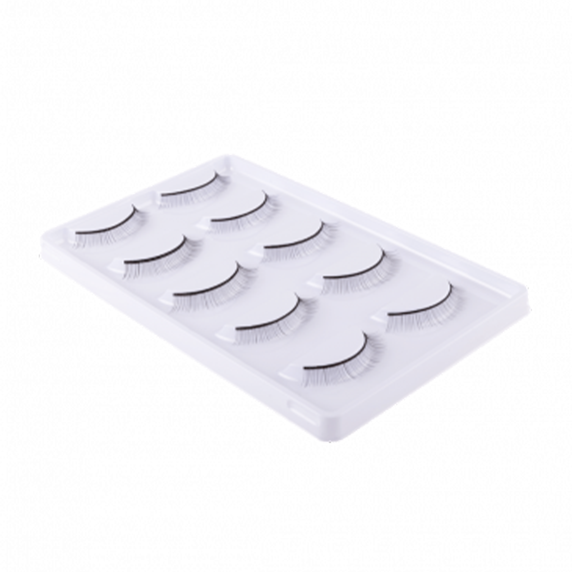 Boîte de faux cils utilisée pour s'entraîner à la pose des extensions sur la tête en silicone