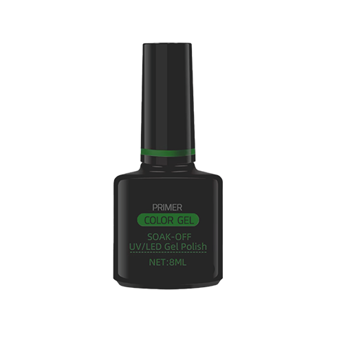 Le primer prépare l’ongle naturel en améliorant l’adhérence du gel et en limitant les décollements